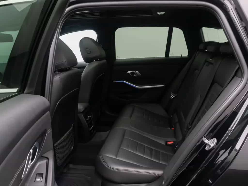 BMW 330 d xD Luxury Line HUD DAB Kamera AHK Panorama 01/2021-photo-26