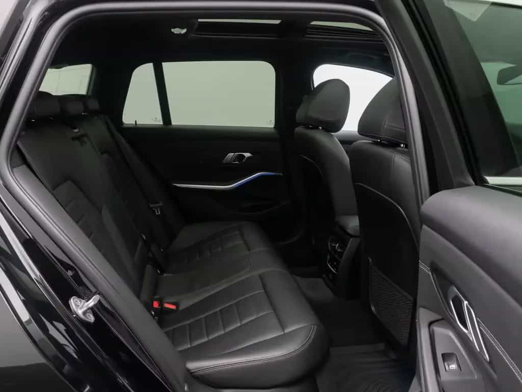 BMW 330 d xD Luxury Line HUD DAB Kamera AHK Panorama 01/2021-photo-27