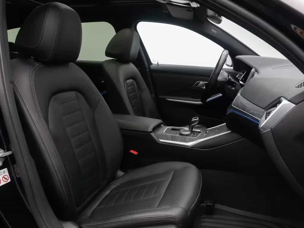 BMW 330 d xD Luxury Line HUD DAB Kamera AHK Panorama 01/2021-photo-38