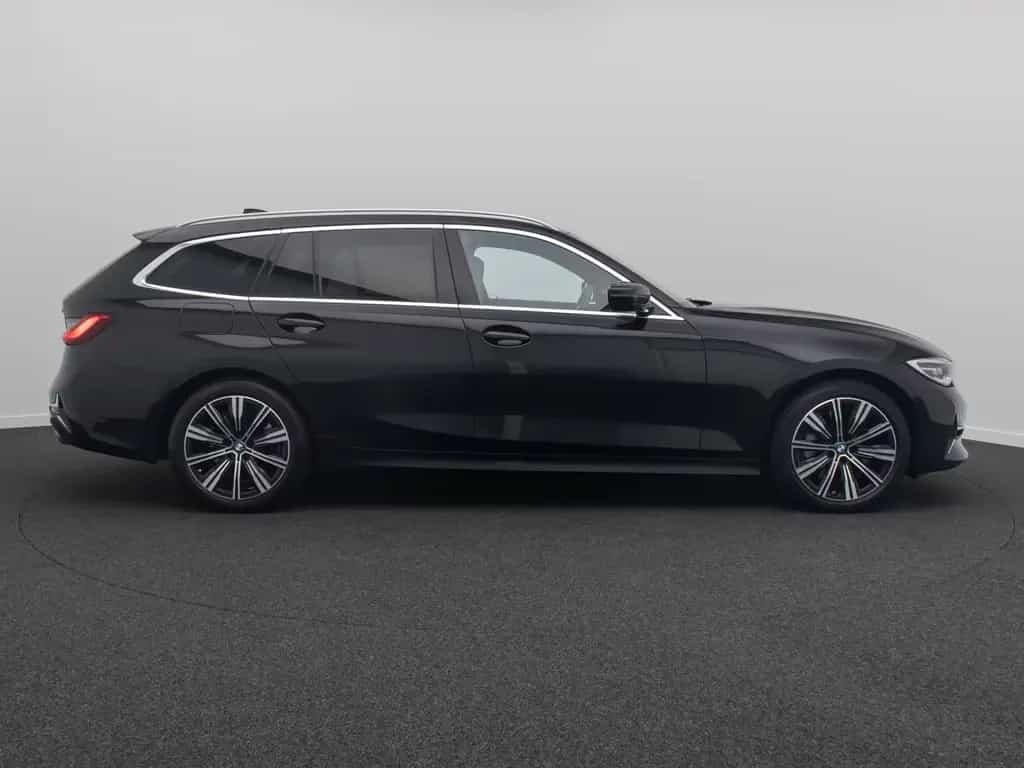 BMW 330 d xD Luxury Line HUD DAB Kamera AHK Panorama 01/2021-photo-4