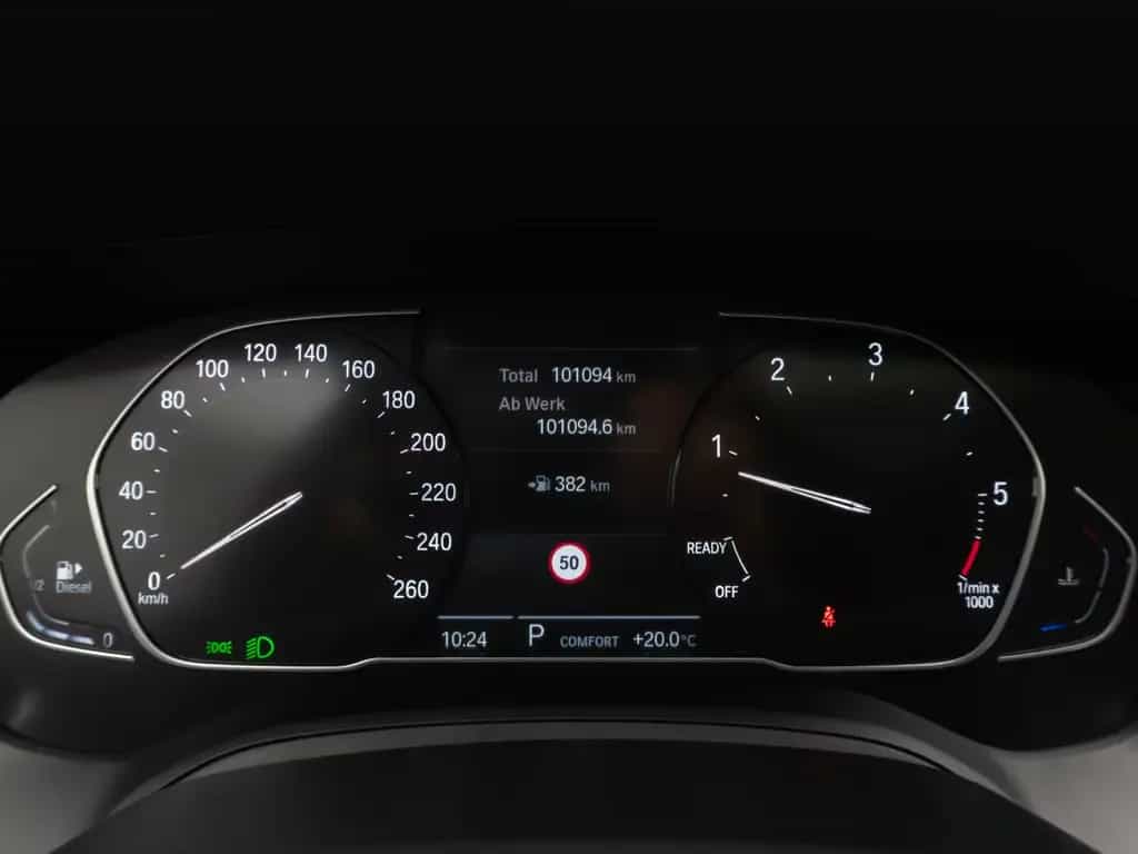 BMW 330 d xD Luxury Line HUD DAB Kamera AHK Panorama 01/2021-photo-44