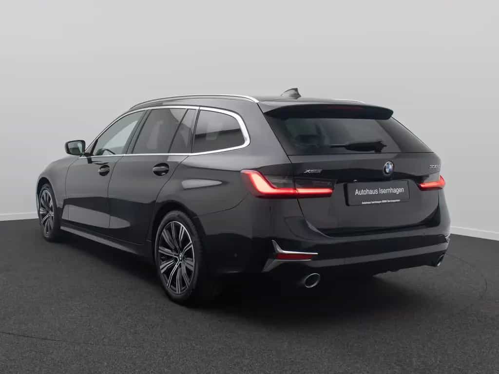BMW 330 d xD Luxury Line HUD DAB Kamera AHK Panorama 01/2021-photo-8