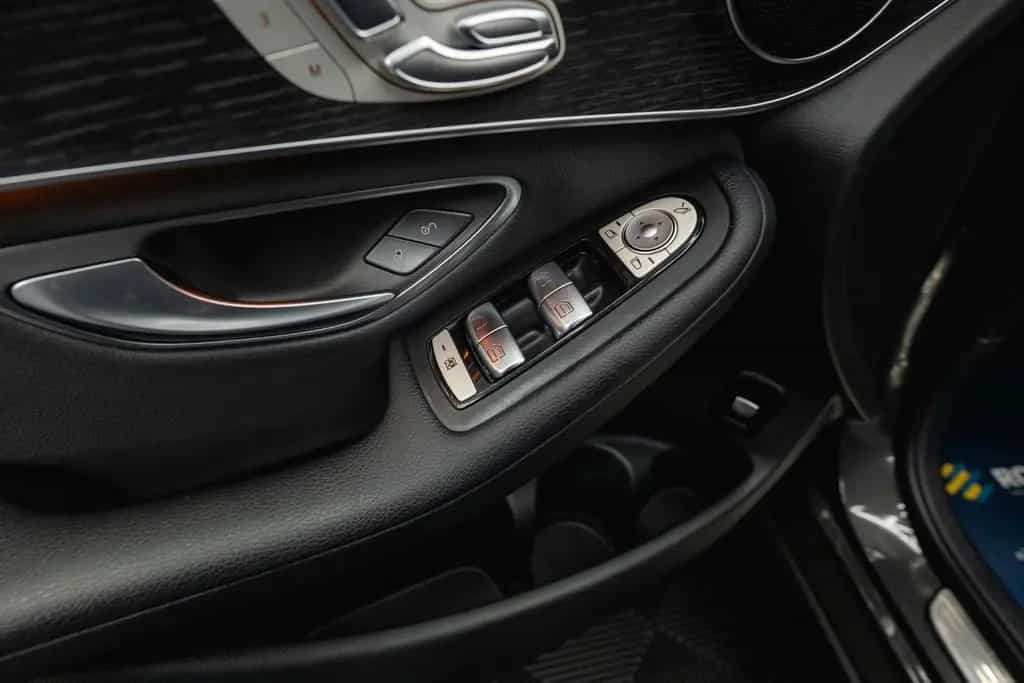 Mercedes-Benz GLC 300 Sport 9G-Tronic *LED*Memory*Neues Modell 05/2021-photo-34