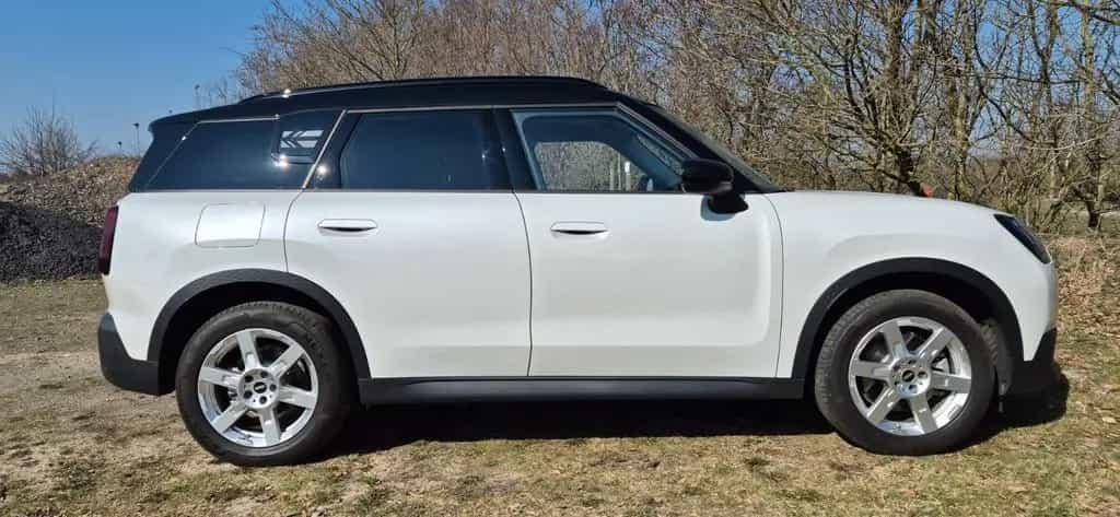 MINI Countryman C (Cooper) C Classic Trim Steptro... 02/2024-photo-3