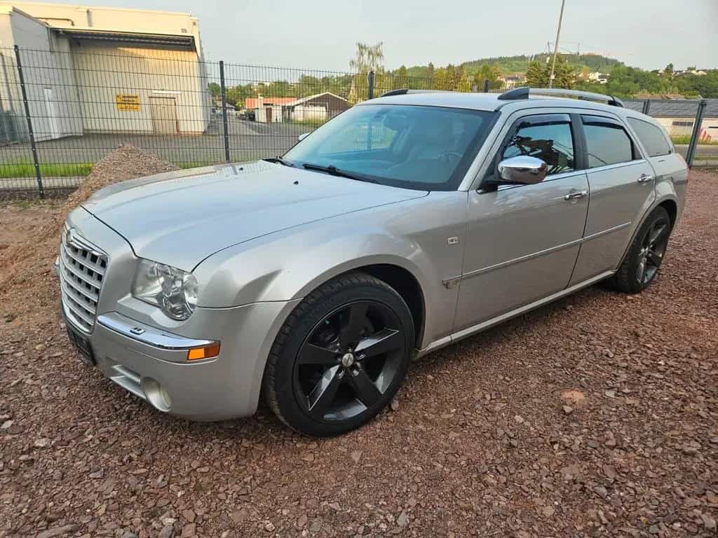 Chrysler 300C Touring 5.7 V8 HEMI,MOTOR NEU 10/2007-photo-1