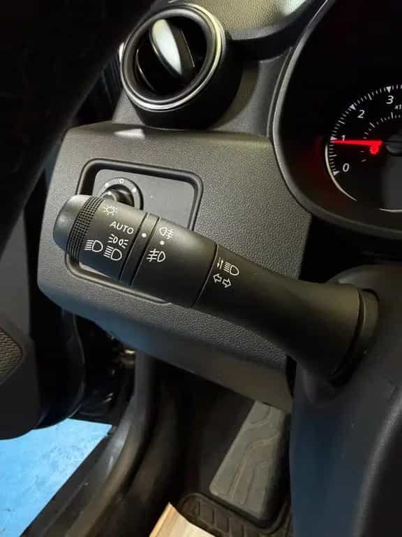 Dacia Duster II Prestige AUTOMATIK/150 PS/360°-Kamera 08/2021-photo-36