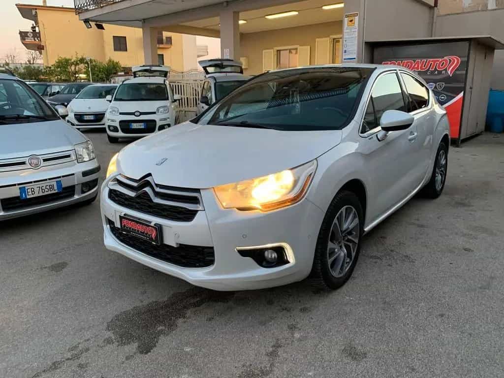DS Automobiles DS4 Ds DS4 4 1.6 e-HDi 110 airdream Chic 06/2012-photo-0