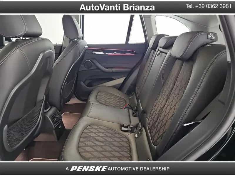 BMW X1 X1 sdrive18d xLine 02/2022-photo-11