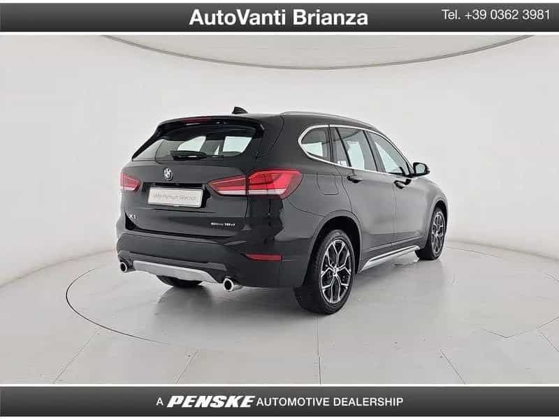 BMW X1 X1 sdrive18d xLine 02/2022-photo-5