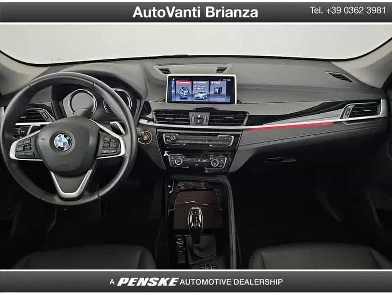 BMW X1 X1 sdrive18d xLine 02/2022-photo-9