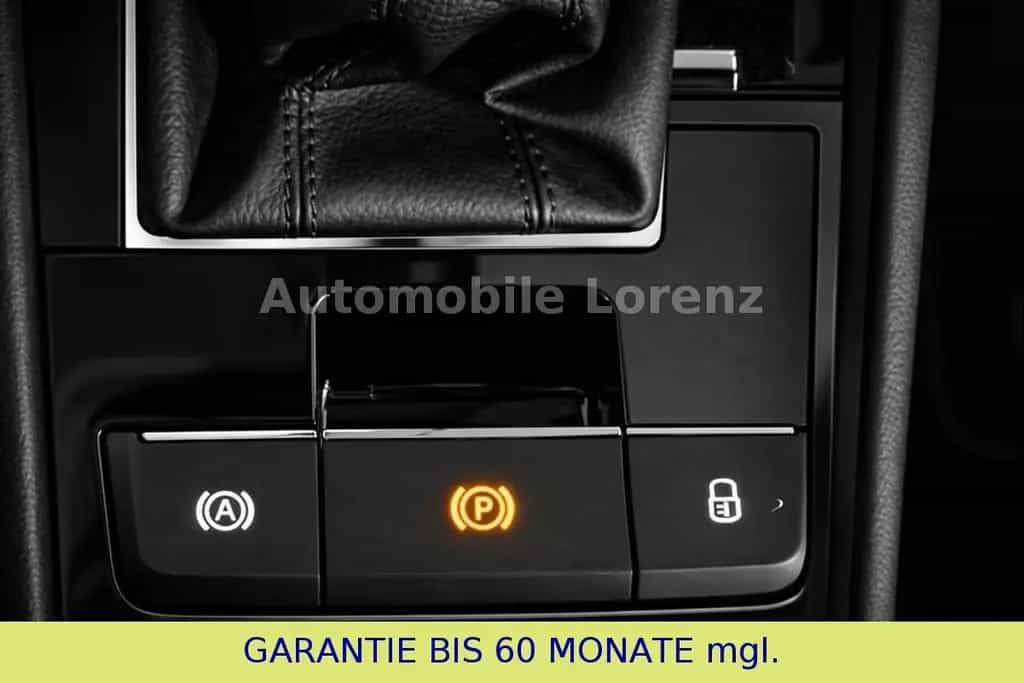 Skoda Superb Combi Style KLIMAAUTOMATIK XENON SHZ 11/2017-photo-27
