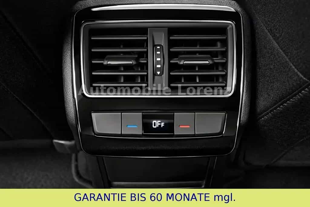 Skoda Superb Combi Style KLIMAAUTOMATIK XENON SHZ 11/2017-photo-28