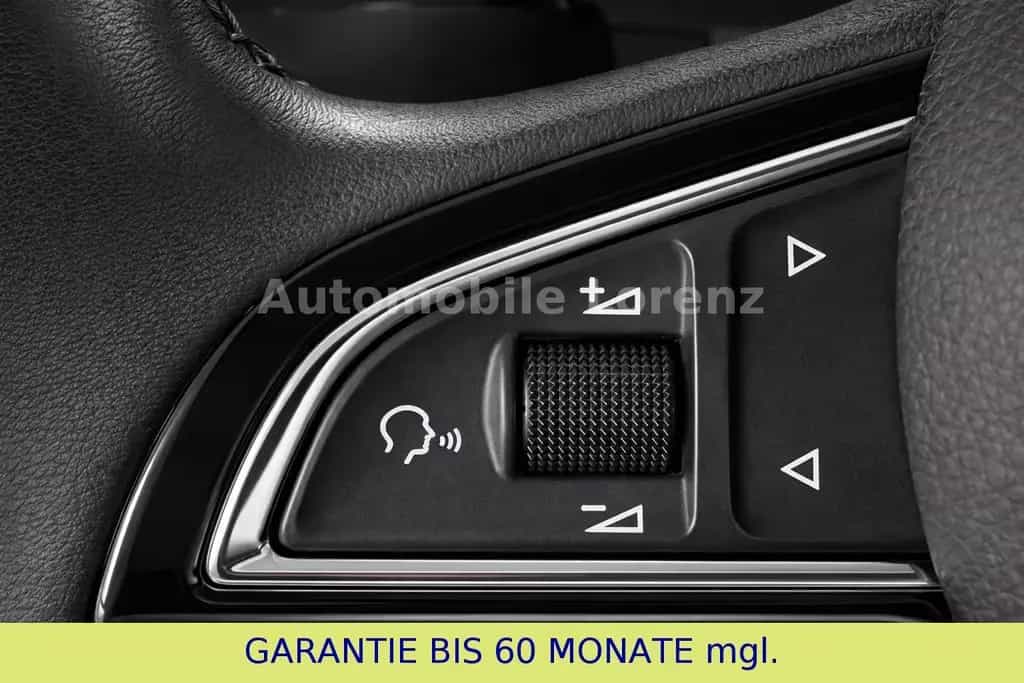 Skoda Superb Combi Style KLIMAAUTOMATIK XENON SHZ 11/2017-photo-32