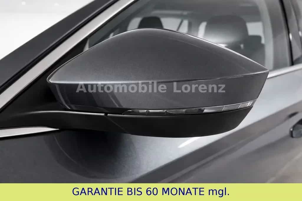Skoda Superb Combi Style KLIMAAUTOMATIK XENON SHZ 11/2017-photo-39