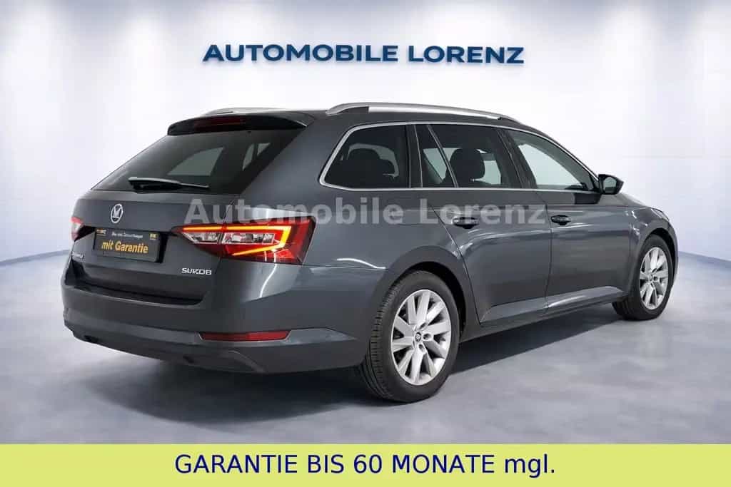 Skoda Superb Combi Style KLIMAAUTOMATIK XENON SHZ 11/2017-photo-5
