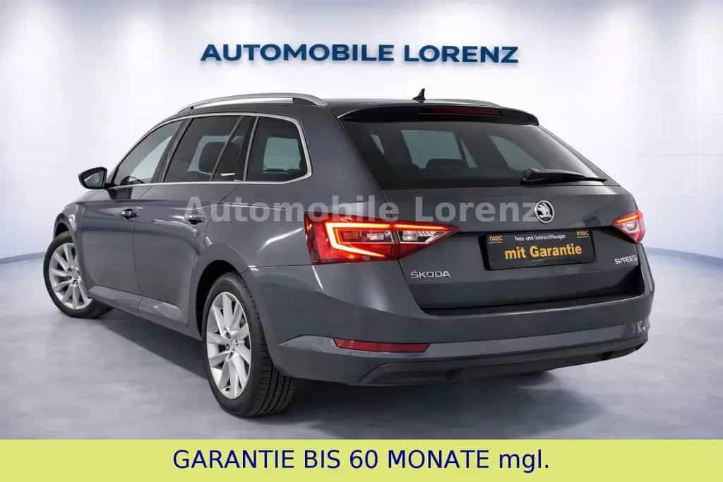 Skoda Superb Combi Style KLIMAAUTOMATIK XENON SHZ 11/2017-photo-7