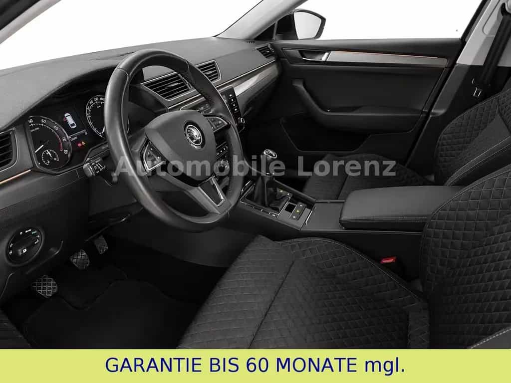 Skoda Superb Combi Style KLIMAAUTOMATIK XENON SHZ 11/2017-photo-9