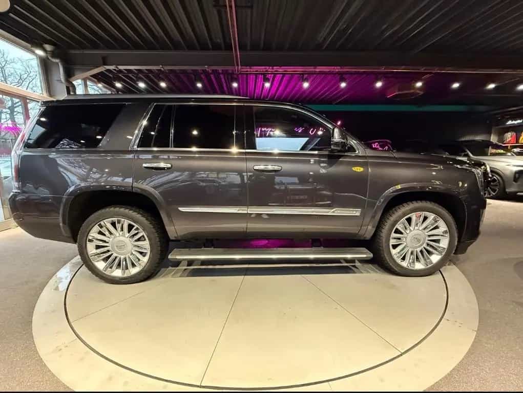 Cadillac Escalade 6.2 V8 Platinum Autom. Platinum 11/2018-photo-4