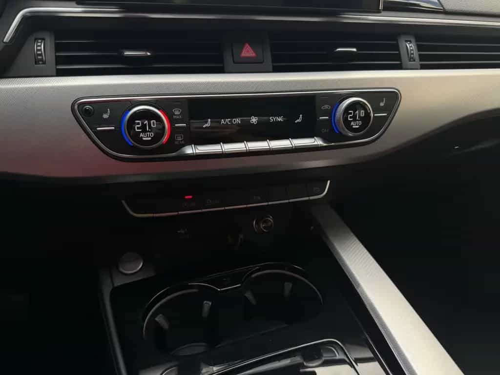 Audi A4 Lim. 35 TFSI LIFT Full LED Leder AHK 11/2019-photo-20