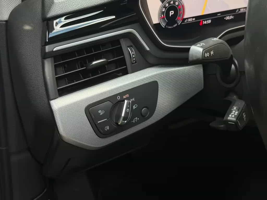 Audi A4 Lim. 35 TFSI LIFT Full LED Leder AHK 11/2019-photo-29
