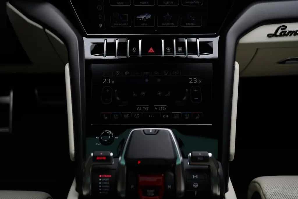 Lamborghini Urus S | B&O | AHK | Night | HuD | Pano | Beige 03/2023-photo-11