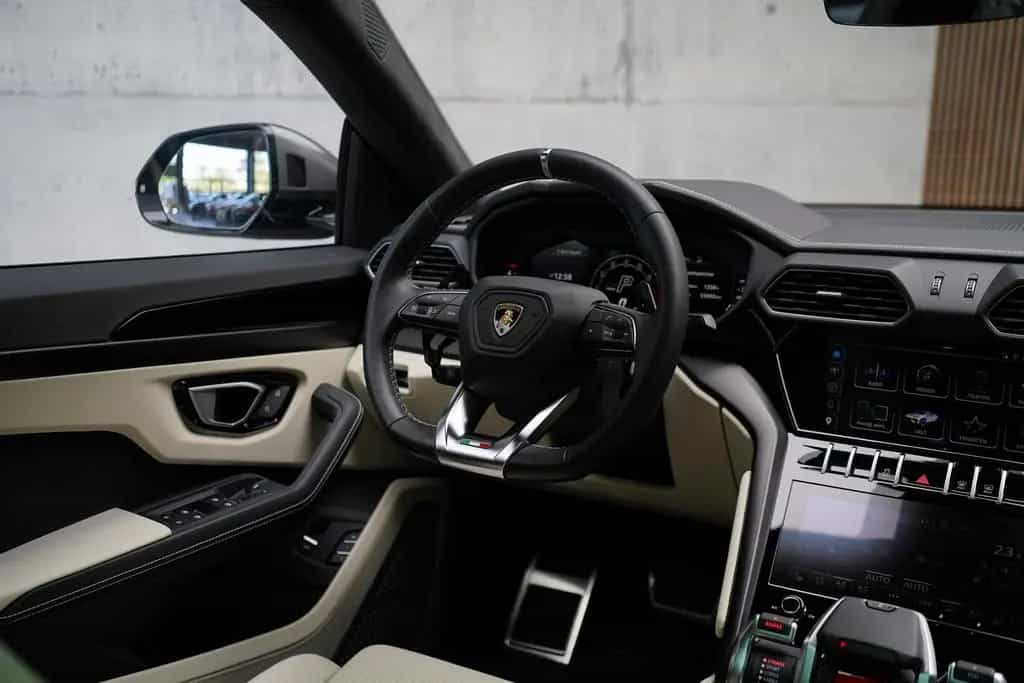 Lamborghini Urus S | B&O | AHK | Night | HuD | Pano | Beige 03/2023-photo-8