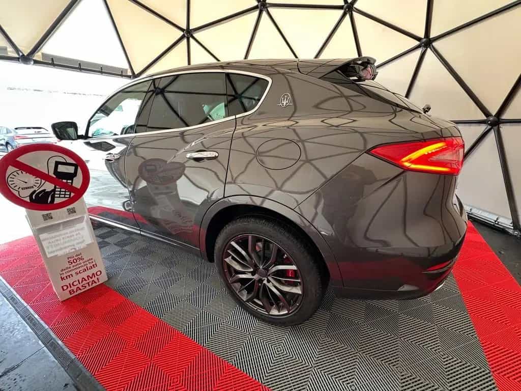 Maserati Levante V6 AWD Gransport 01/2018-photo-9