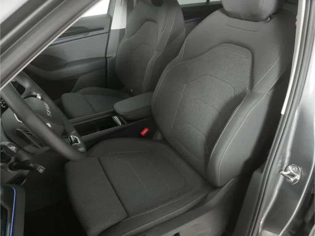 Skoda Kodiaq 2.0 TSI Selection DSG 7-Sitze/AHK/Pano 07/2025-photo-14