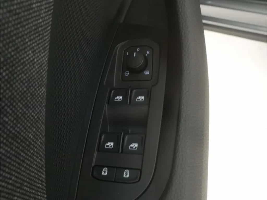 Skoda Kodiaq 2.0 TSI Selection DSG 7-Sitze/AHK/Pano 07/2025-photo-17