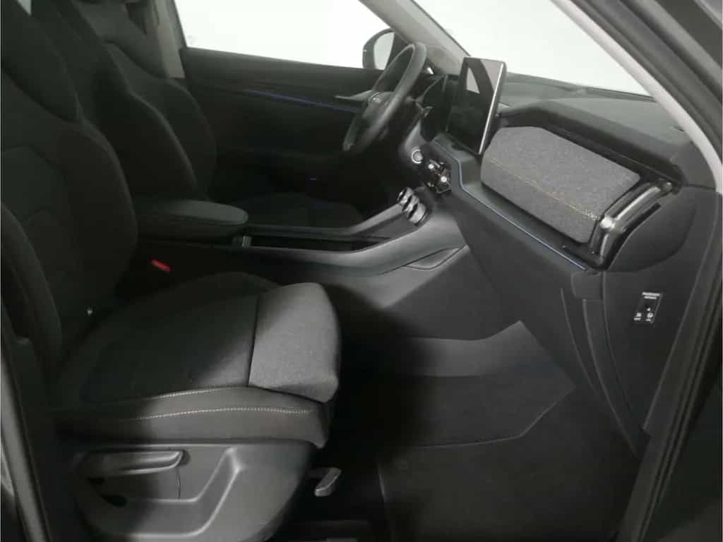 Skoda Kodiaq 2.0 TSI Selection DSG 7-Sitze/AHK/Pano 07/2025-photo-29