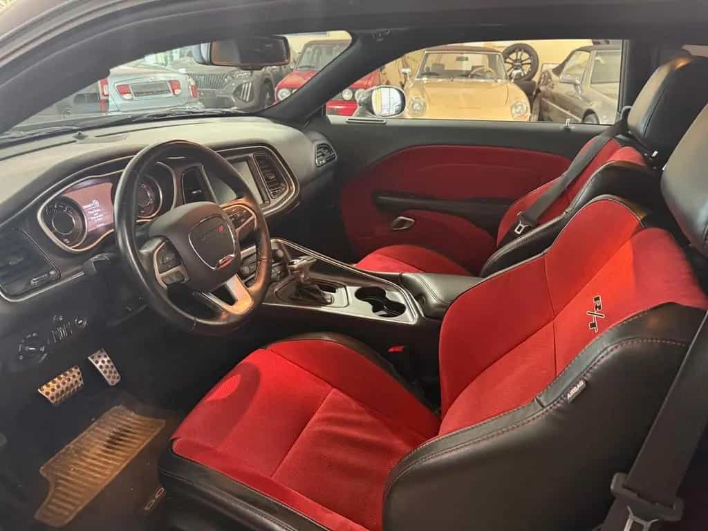 Dodge Challenger V8 5.7l*71 TKM* 02/2015-photo-4