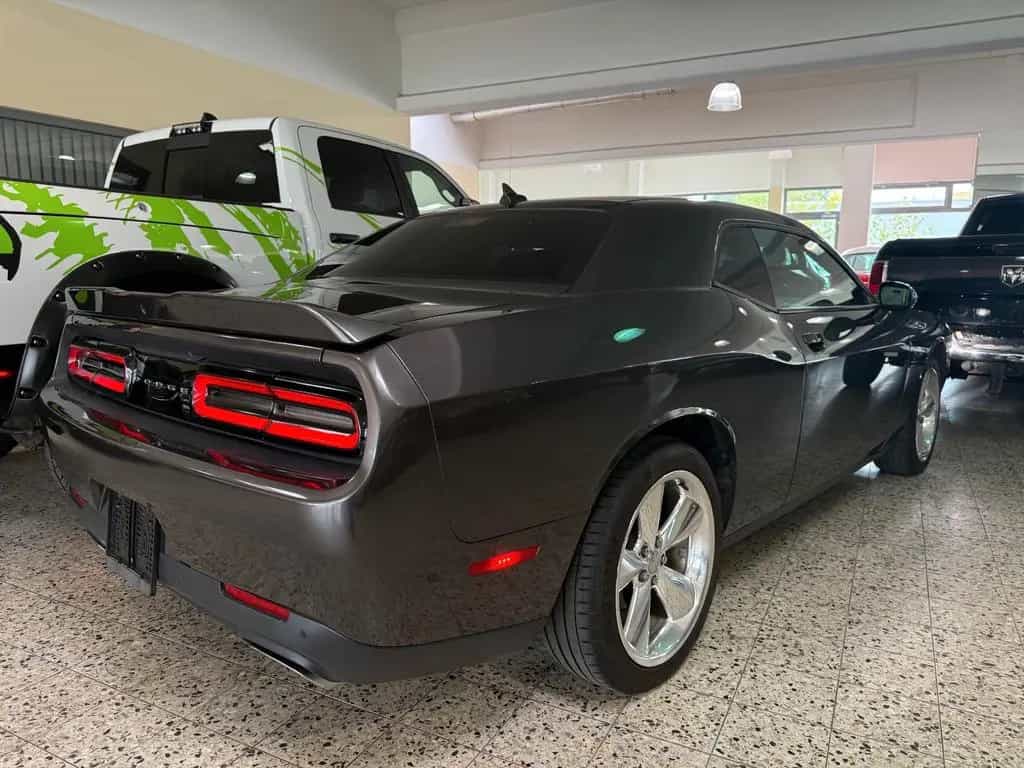 Dodge Challenger V8 5.7l*71 TKM* 02/2015-photo-7
