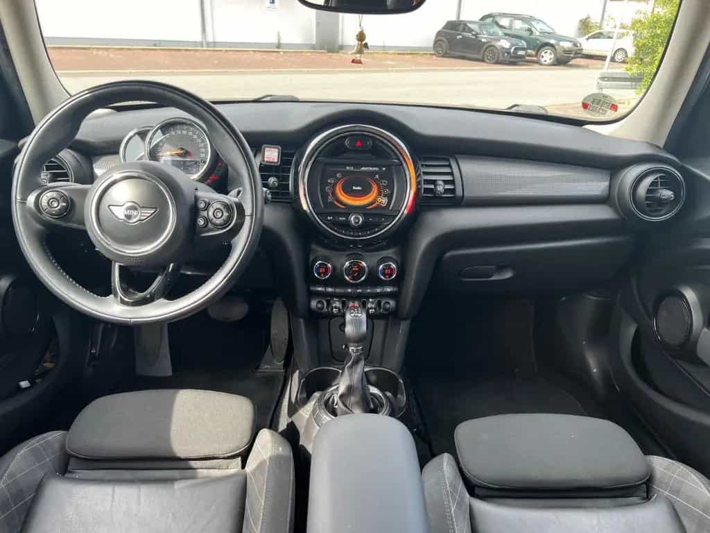 MINI Cooper Seven Seven 06/2017-photo-7