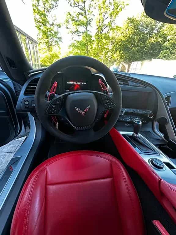 Corvette C7 6.2 V8 AT8 Stingray Coupe 3LT Stingray 3LT 07/2015-photo-3