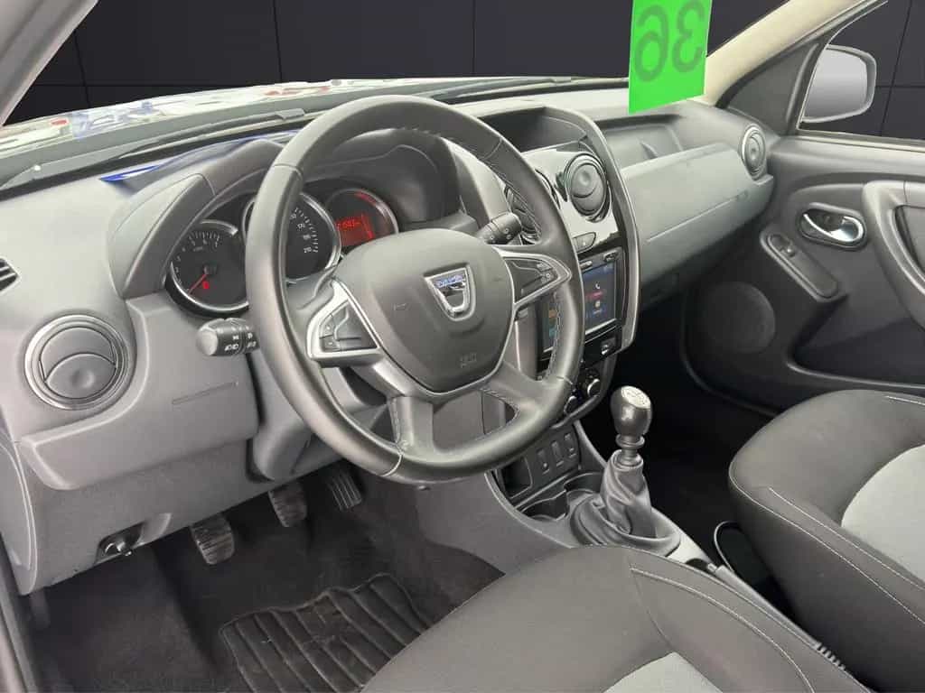 Dacia Duster Black Shadow NAVI|KAMERA|PDC|AHK|1.HAND 11/2017-photo-10