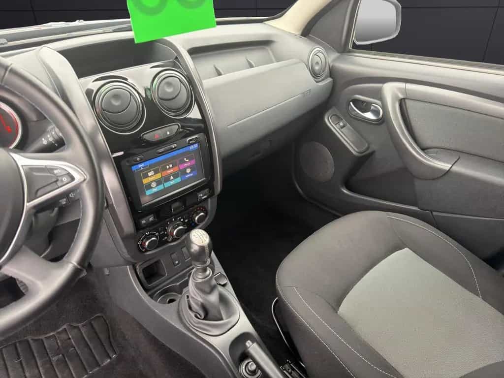 Dacia Duster Black Shadow NAVI|KAMERA|PDC|AHK|1.HAND 11/2017-photo-13