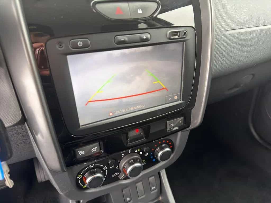 Dacia Duster Black Shadow NAVI|KAMERA|PDC|AHK|1.HAND 11/2017-photo-15