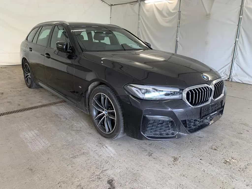 BMW 520 d M Sport ACC | LED+ | KAM | 4xSiHz+LenkrHz 07/2022-photo-1