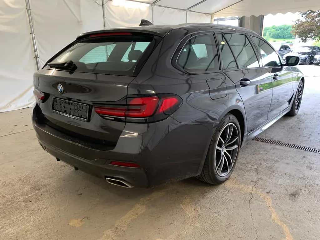 BMW 520 d M Sport ACC | LED+ | KAM | 4xSiHz+LenkrHz 07/2022-photo-2