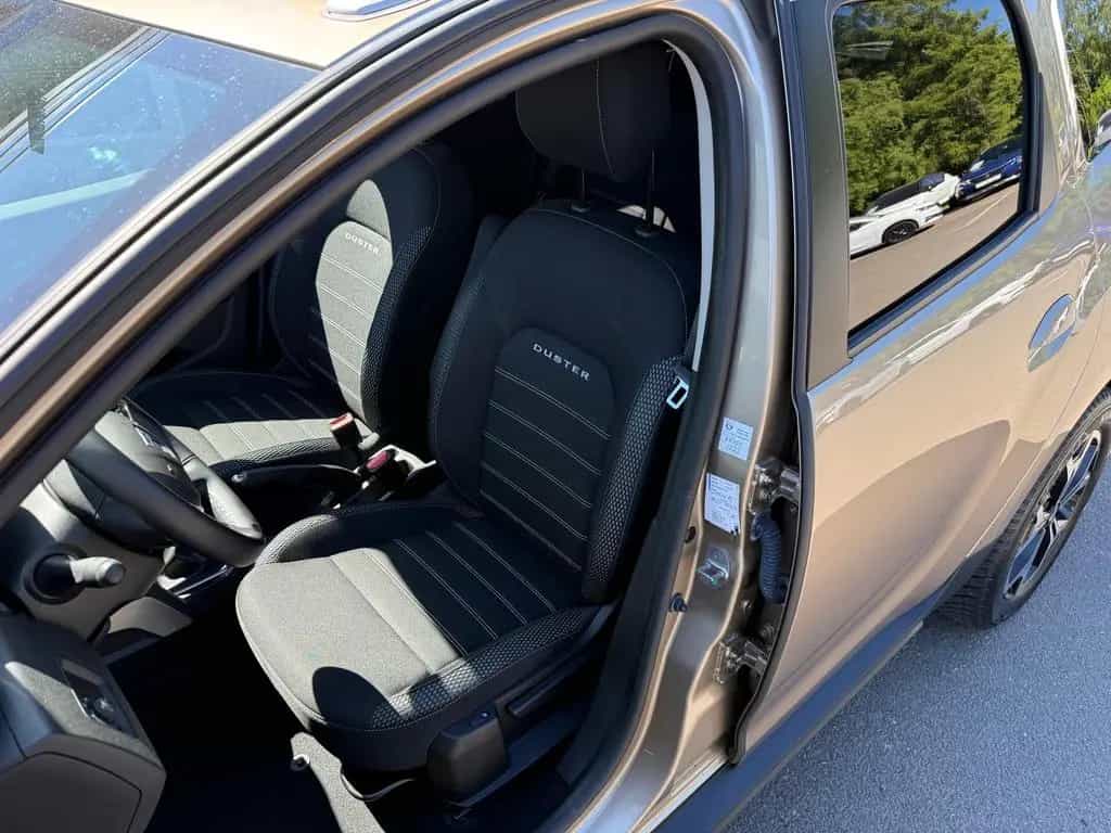 Dacia Duster 1.6 SCe Prestige Allrad*AHK*Navi*SH 07/2019-photo-10