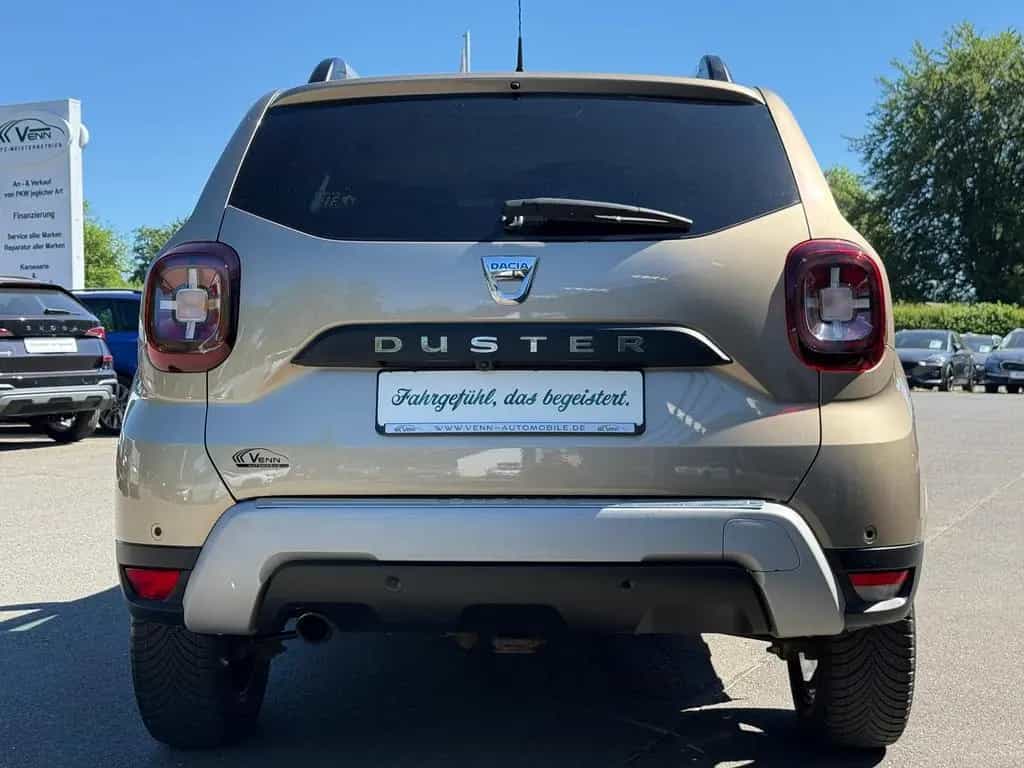 Dacia Duster 1.6 SCe Prestige Allrad*AHK*Navi*SH 07/2019-photo-5
