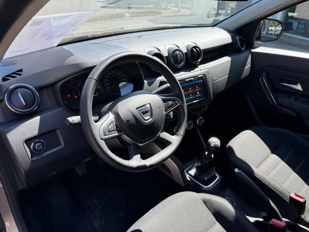 Dacia Duster 1.6 SCe Prestige Allrad*AHK*Navi*SH 07/2019-photo-9