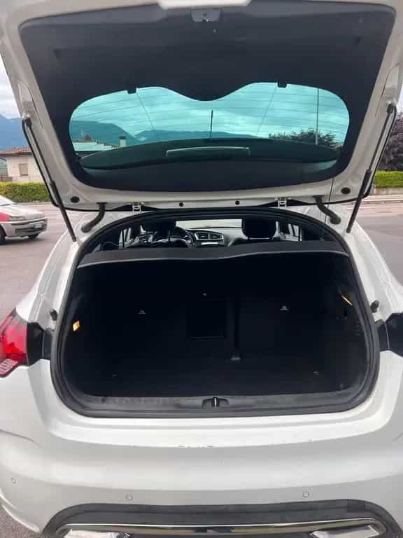 DS Automobiles DS4 Crossback BlueHDi 120 S&S EAT6 Sport Chic 03/2016-photo-10