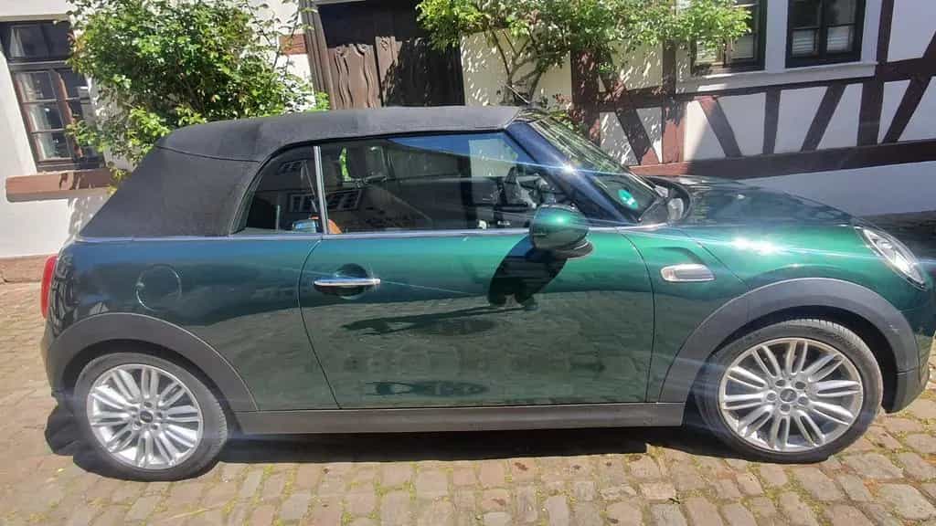 MINI Cooper D Cabrio Cooper 02/2017-photo-4