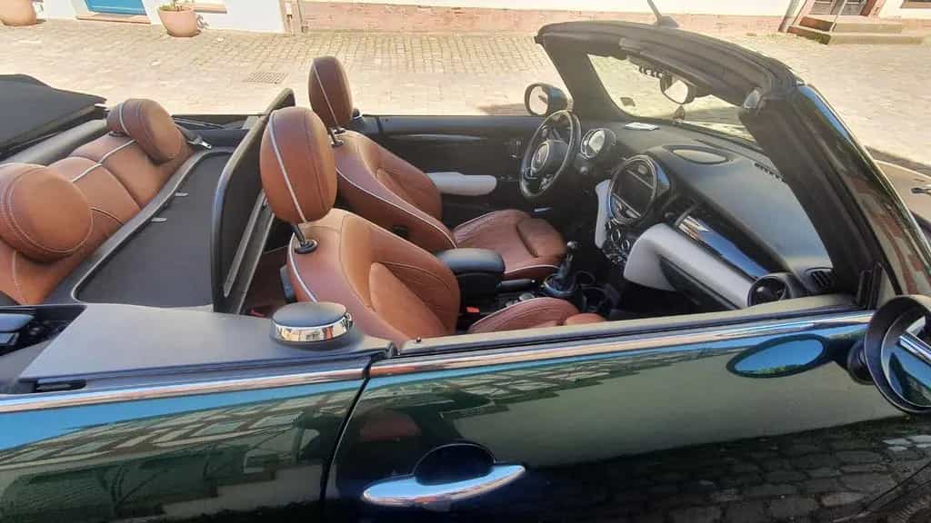 MINI Cooper D Cabrio Cooper 02/2017-photo-5