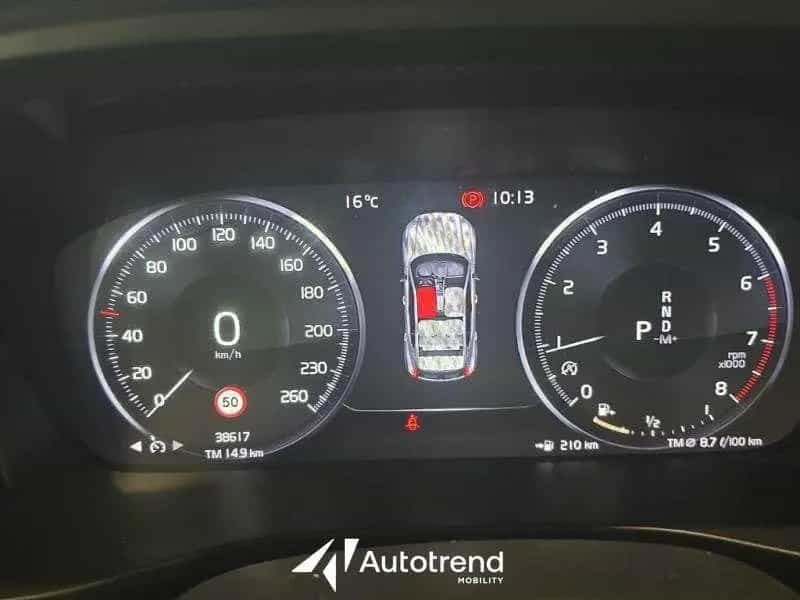 Volvo Other XC40 T2 129 CV Automatico Momentum Core 11/2021-photo-8