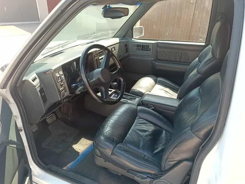 GMC Typhoon 12/1993-photo-11