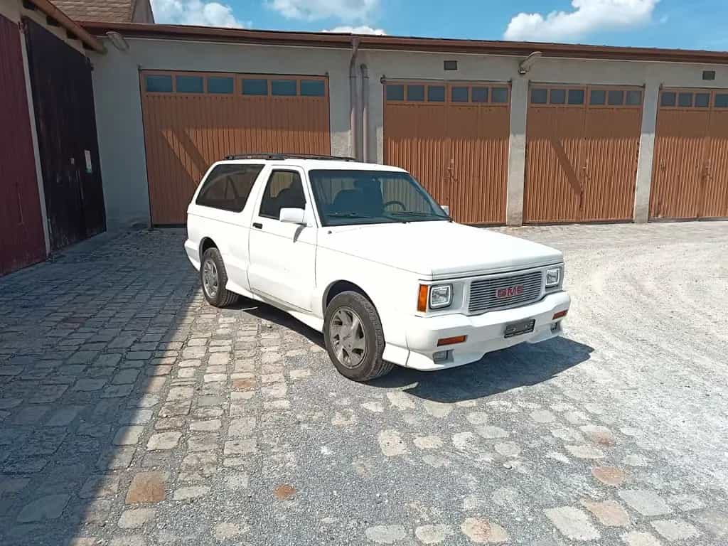 GMC Typhoon 12/1993-photo-2