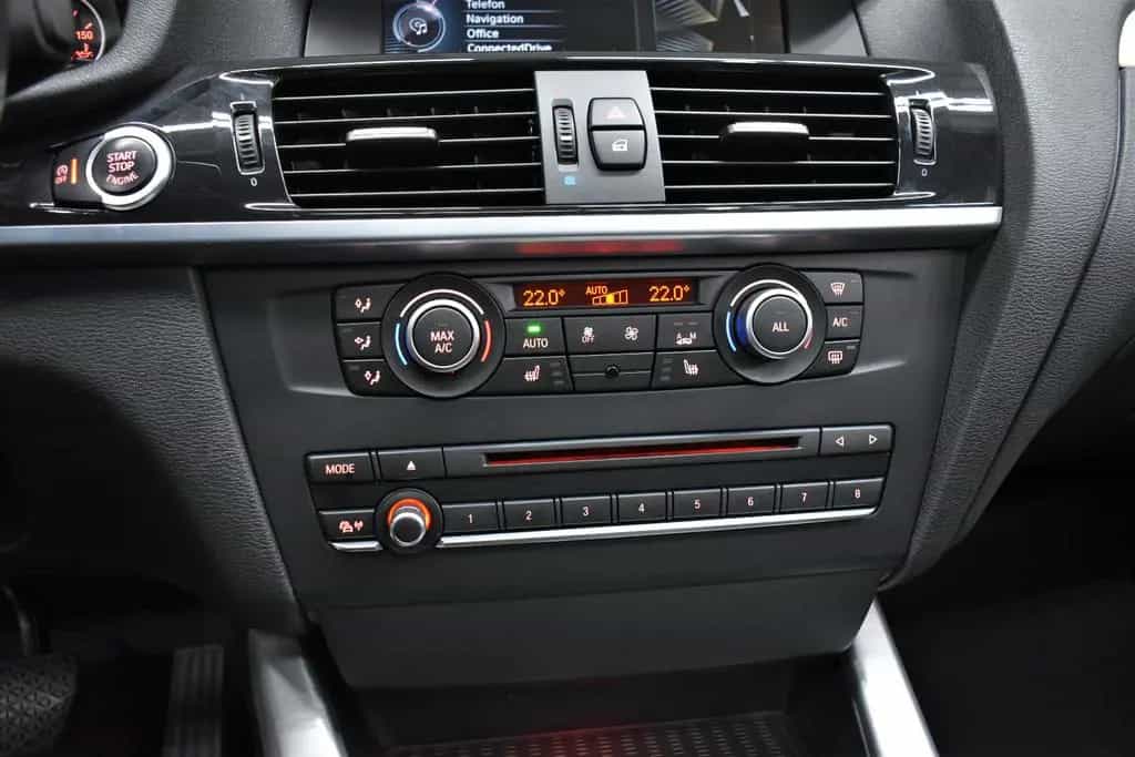 BMW X3 xDrive 35 d+M-Sportpaket+Panorama+Navi 05/2013-photo-12
