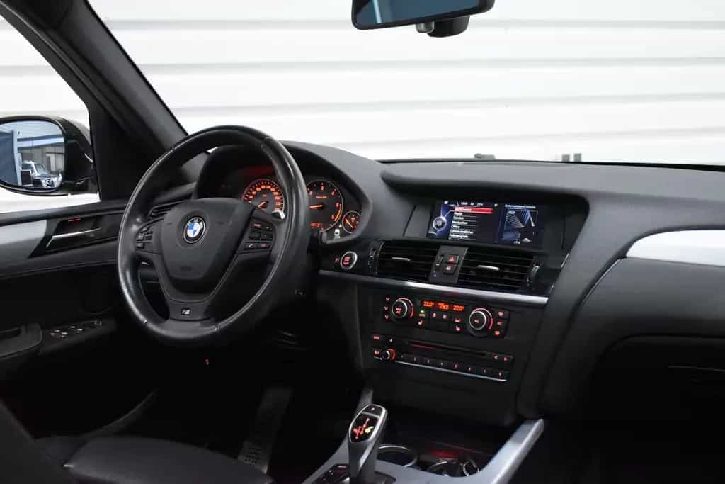 BMW X3 xDrive 35 d+M-Sportpaket+Panorama+Navi 05/2013-photo-9